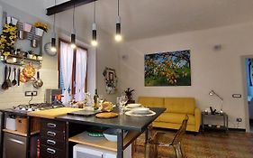 Moderno appartamento vista mare, con parcheggio privato